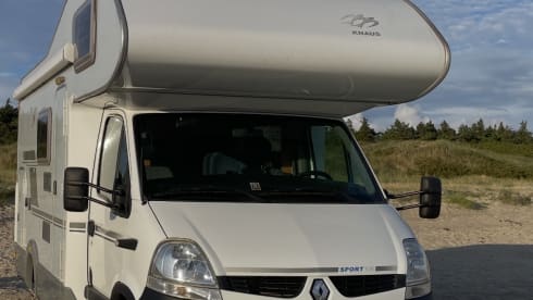 Unser Knaus Haus – Compacte ruime 6-7p Alkoof Renault Knaus Sport TR 600 uit 2008