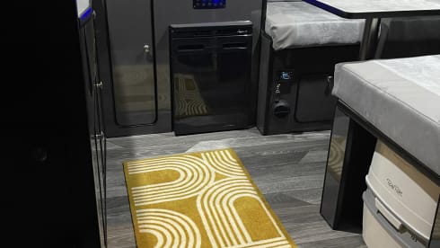 Stealth – 2 / 3 berth Citroën campervan from 2015