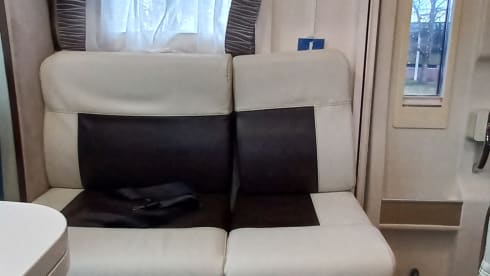 4p Benimar Cocoon uit 2017