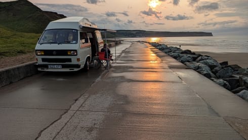 Komet – Komet – Camping-car rétro VW T3 classique 1989 | 4 personnes
