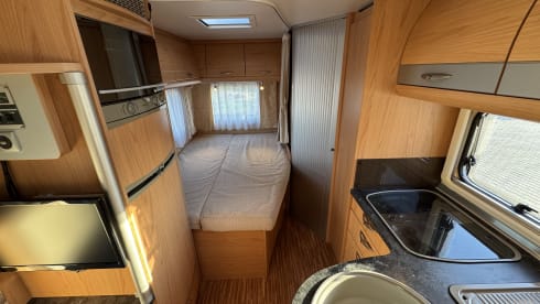 Fijne Bürstner camper voor 4 personen