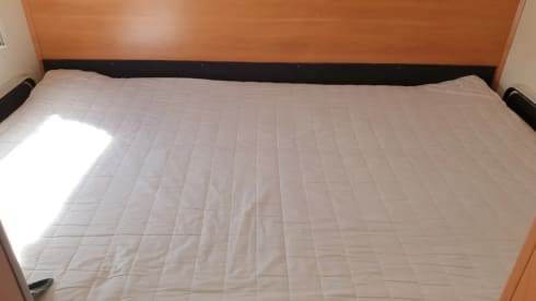 Homecar2 – Complete HomeCar2 gezinscamper met motorairco en zonnepaneel