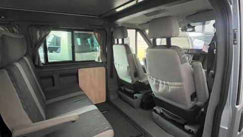 Kipnugget – 4p Volkswagen bus from 2008