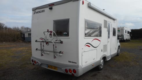 MONCAYO MEDITERRANO EASY 11