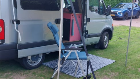 Fine self-build Opel Movano bus