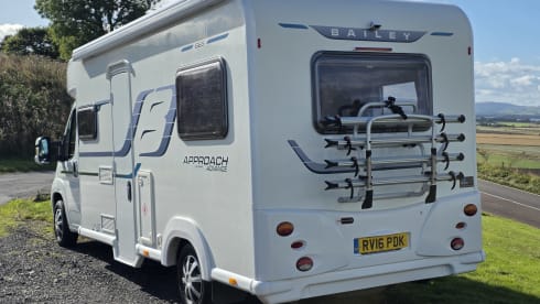 2016 Bailey Approach Advance 665 - 6 Berth