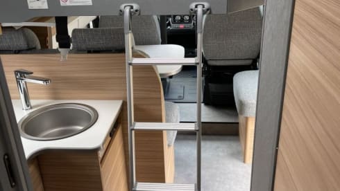 BaBee – 2021 Dethleffs T7052 DBM - Low Profile 4 Berth Motorhome