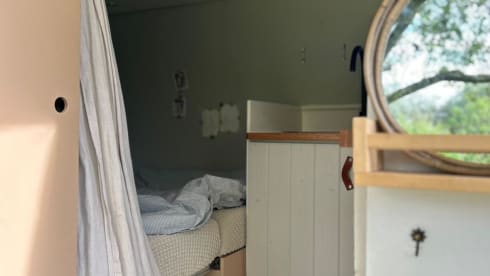 Borrie – Mercedes Sprinter campervan from 2010 (Automatic)