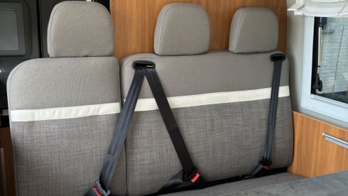 Marcel – 5 seater, 2 bedroom Citroën bus from 2024