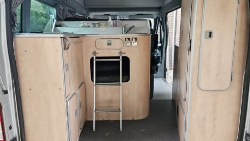 De Nugget – 4p Ford bus from 2008
