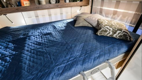 Horizon – 4 berth Roller Team semi-integrated from 2025