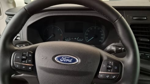 6p Ford alcove uit 2023