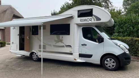 Renault Rimor – 7p Renault alcove uit 2016