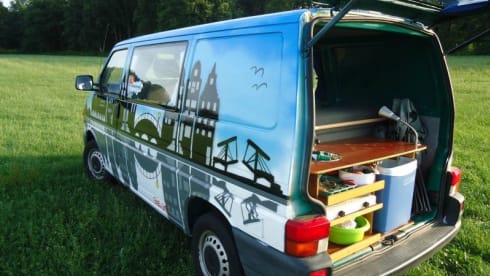 Amsterdam – Amsterdam - Cozy and robust VW T4 campervan