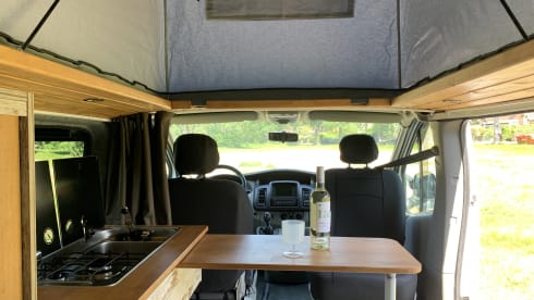 KIWI  7 – Opel Vivaro (ECO) bus camper . completely self-sufficient