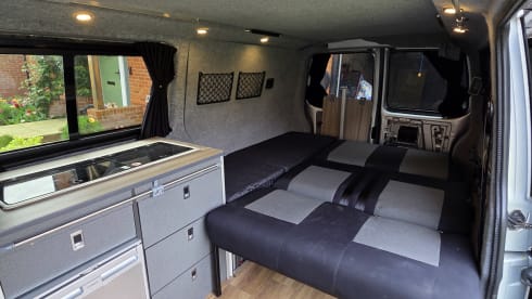 Automatic VW Transporter T6 with Pop Top King Size Bed and Storage