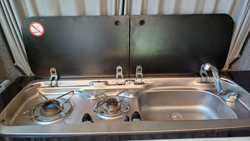Betty – 4 berth Volkswagen campervan 2011