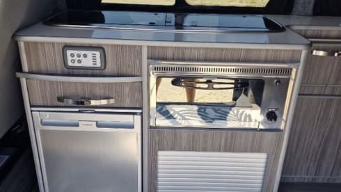 Cool Journeys – VW T5 4 berth LWB Auto Sporty Camper with bike rack
