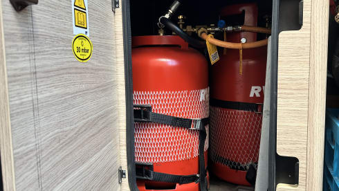 Koosje – 2-seater Sunlight bus from 2021