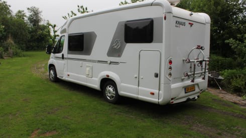 3p Knaus semi-integrated from 2010, Van TI 600 ME, 130 Multijet camper
