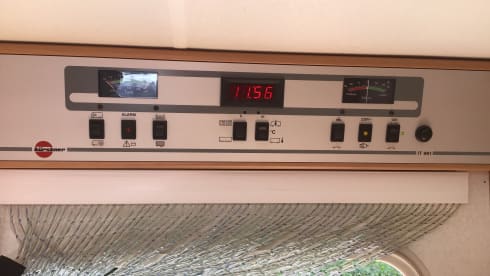 Super nice neat Burster camper 3/4 persons very complete