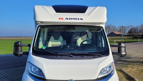 Luxury Adria Matrix SL 670 from 2017