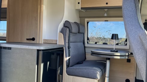 2p Sunlight bus from 2024