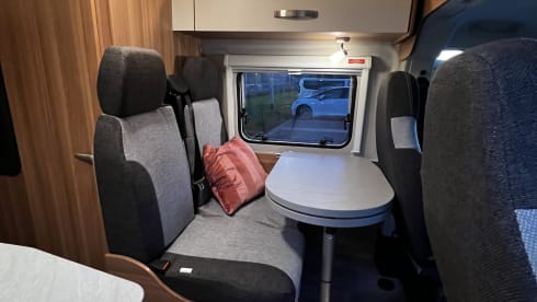 4p Fiat bus from 2018