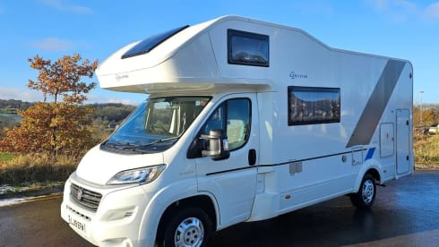 Camper di lusso a 7 posti letto del 2020