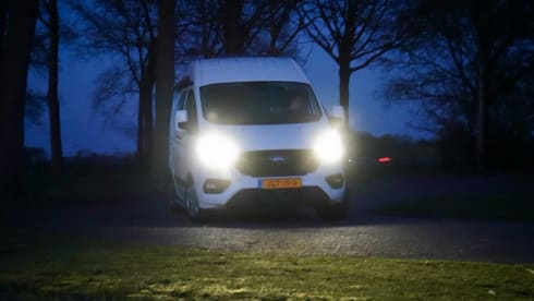 2-seater Ford bus from 2018