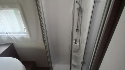 Perfecto Deluxe  – Etrusco 7400 Qb