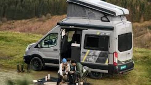 VanCation – 4 berth Ford Trekker S campervan 