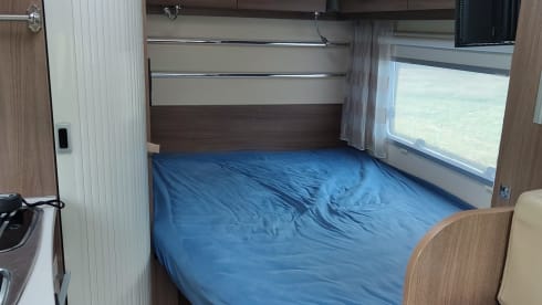 Compact 4-seater Volkswagen campervan 