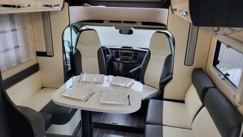 rollie – 5p semi-integrated (2021) - automatic - offgrid