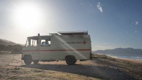 Frans – Red Cross ambulance