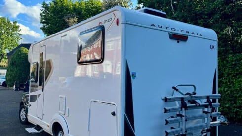 Mary Hen 2 – Autotrail F70 2024 à 6 couchages