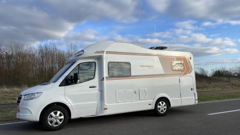 Weinsberg CaraSuite 640 MEG MB AUTOMATIC