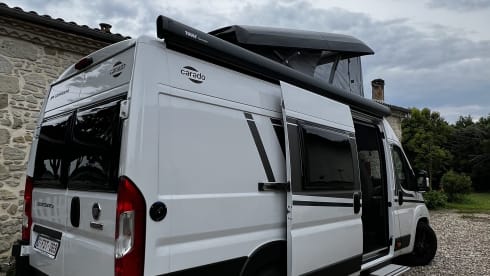 Bonny – 4p Carado campervan from 2024