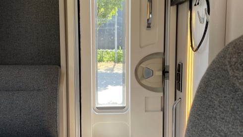 p Hymer semi-integrated from 2024