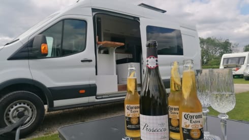 Brody – Superb 2 Berth Campervan with full size double bed and shower