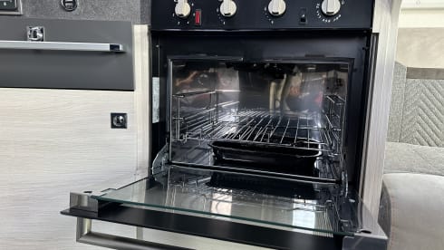 Dolphin  – 4 berth luxury motorhome 