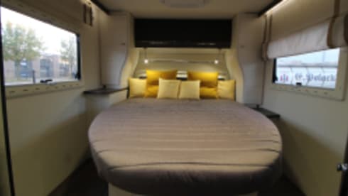 4p Chausson semi-integrated uit 2016