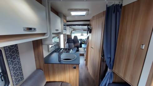 Taylor (Swift)  – Make Marvellous Motorhome Memories 