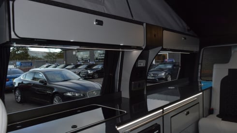 4 berth Volkswagen bus from 2018