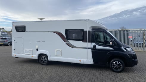 4 berth Peugeot semi-integrated from 2018