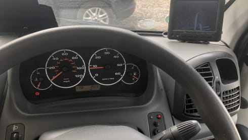 The Family Fun-Mobile – Camper completamente fuori rete / Famiglia 6 posti letto [3 zone notte separate,