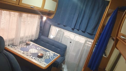 Anto – Travel carefree with Camper Mclouis.