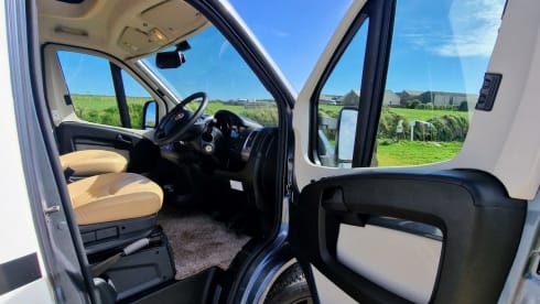 Betty – Premium German camper for all the family to enjoy! 