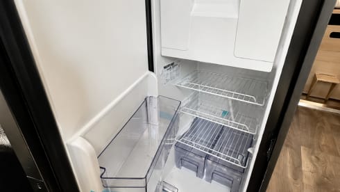 V-type – Sunlight buscamper compact met lengtebedden