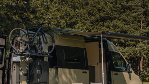 Comfort Double Camper – NEW 3p custom built Mercedes campervan from 2024